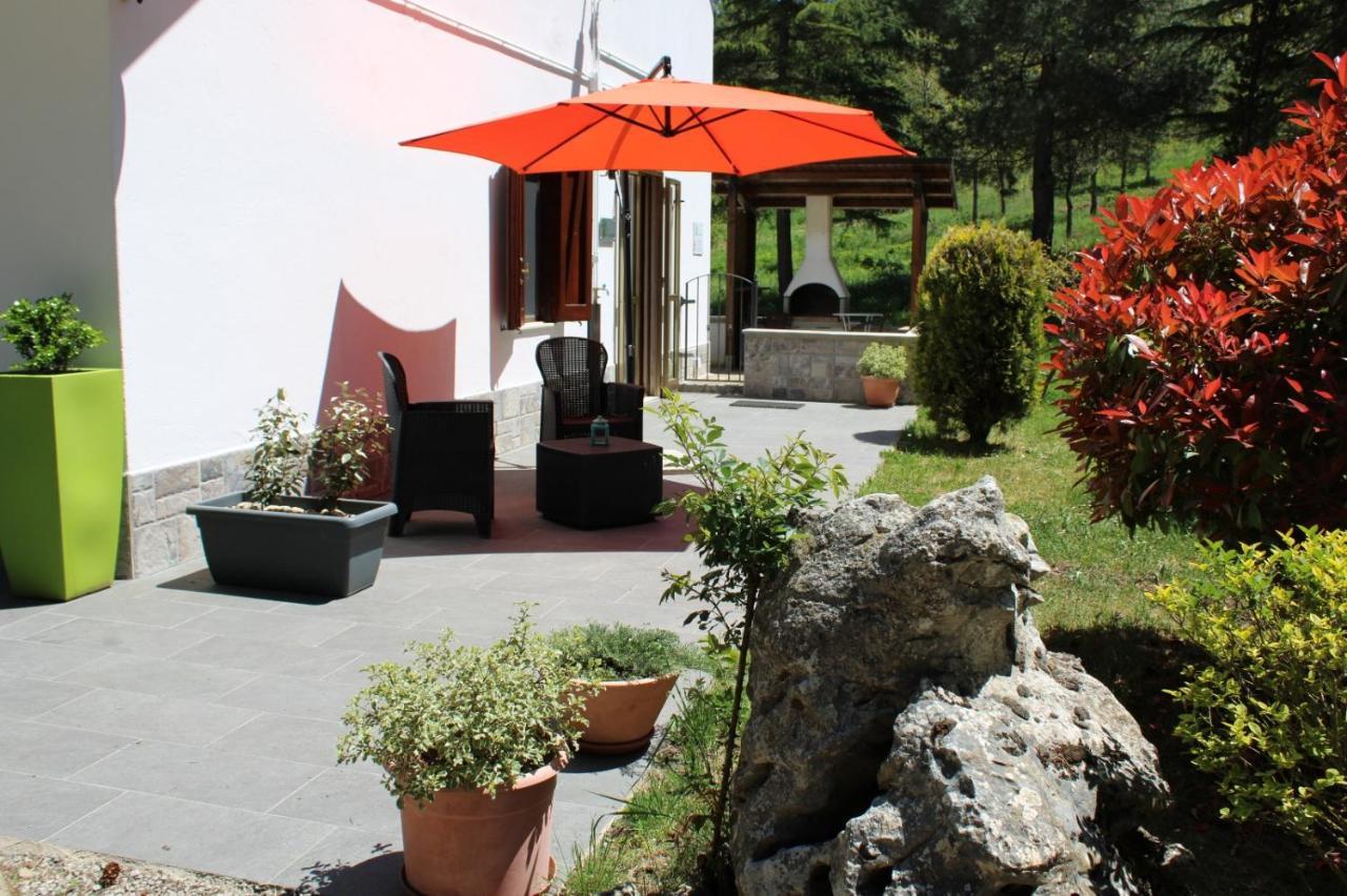 Le Conifere Apartment Pignola Exterior photo